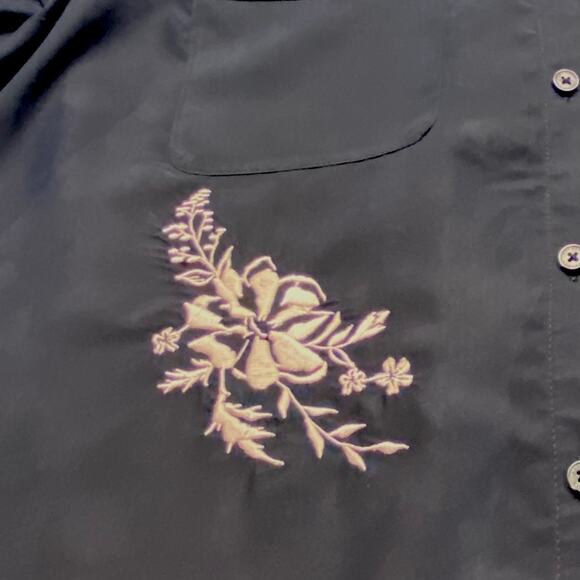 Express Button-Up Cotton Blend Shirt Women M Navy Blue White Embroidered Flowers - Picture 5 of 11